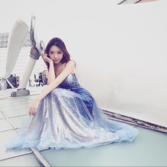 Starry Night Wedding Dress - Picture 2 of 6